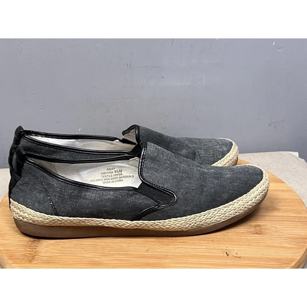 Great Northwest Clothing Company Sally Slip On Shoes Womens 9.5 Black Espadrille